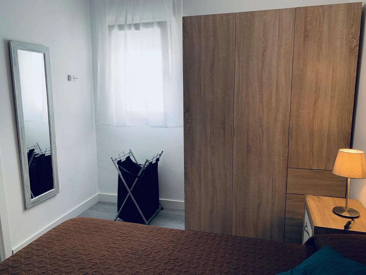 Апартаменты Apartamento Con Terraza Y Parking Privado Паламос Экстерьер фото